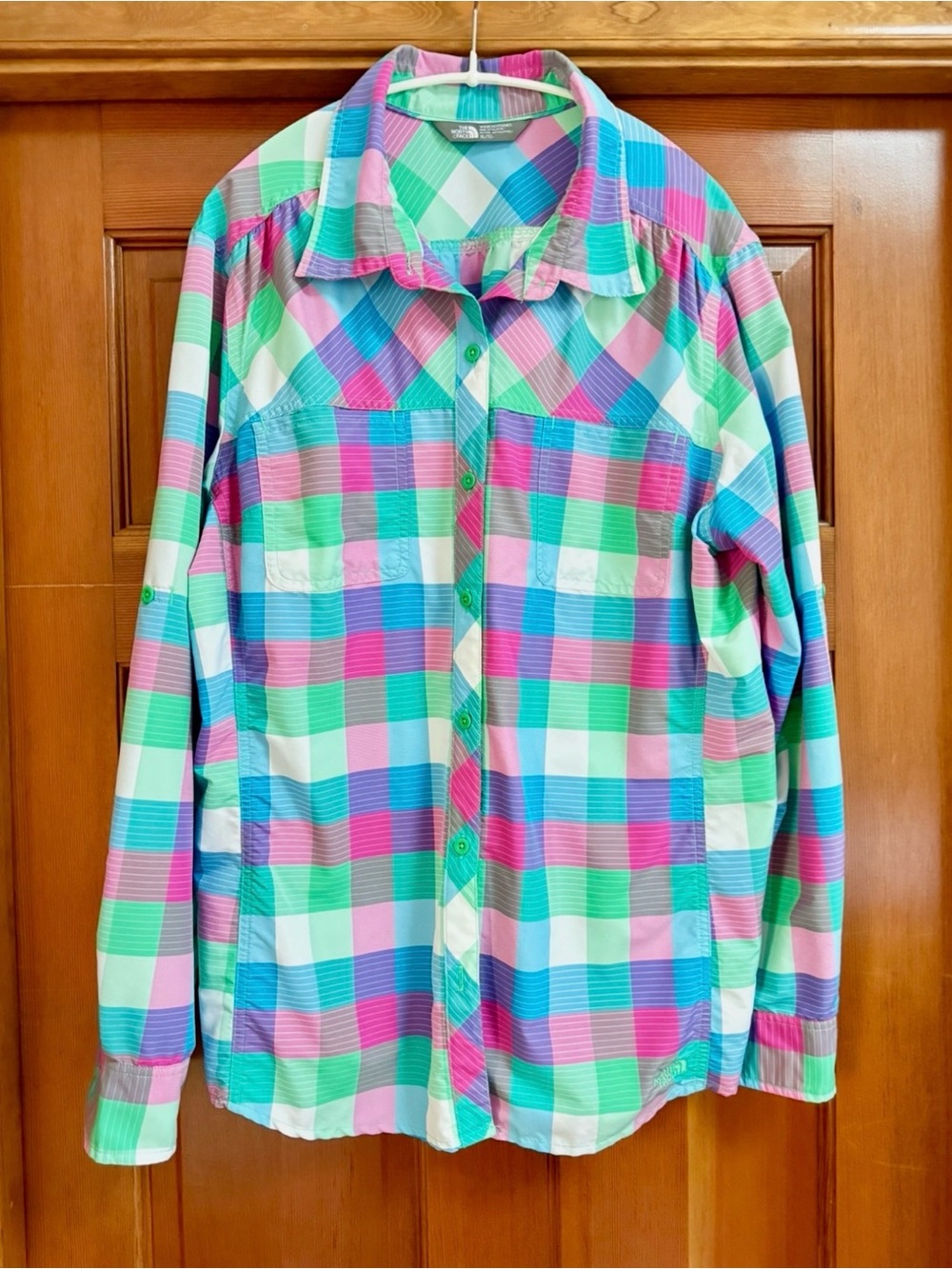 The North Face Cool Horizon Woven Shirt Bright Plaid Quick Dry Button Down